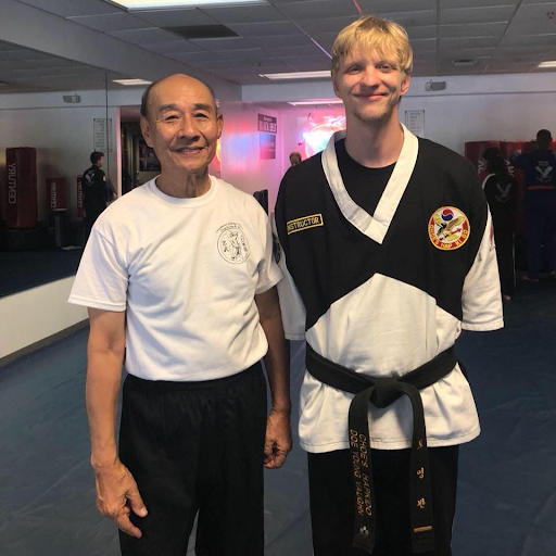 Instructor Zach Vaughn